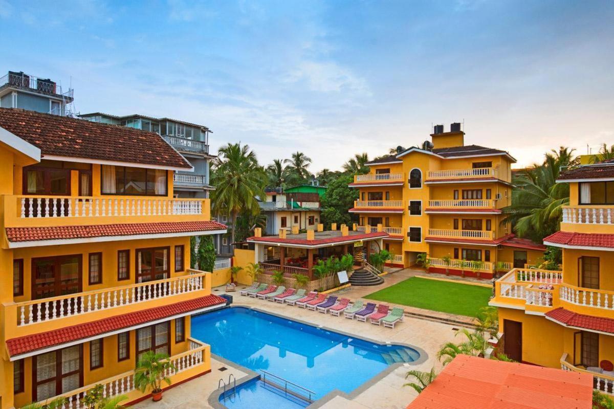 Marina Bay Beach Resort Кандолим Экстерьер фото